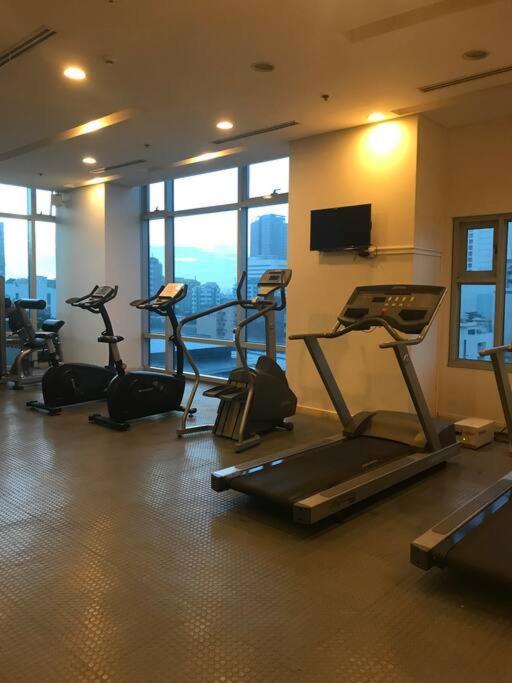 Staycation In Manila Ngoại thất bức ảnh